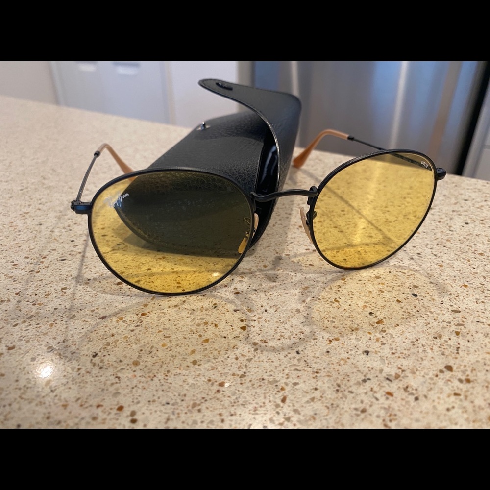 Ray-Ban Round Washed Evolve